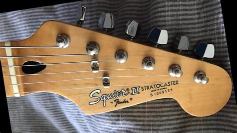 squier s n lookup.